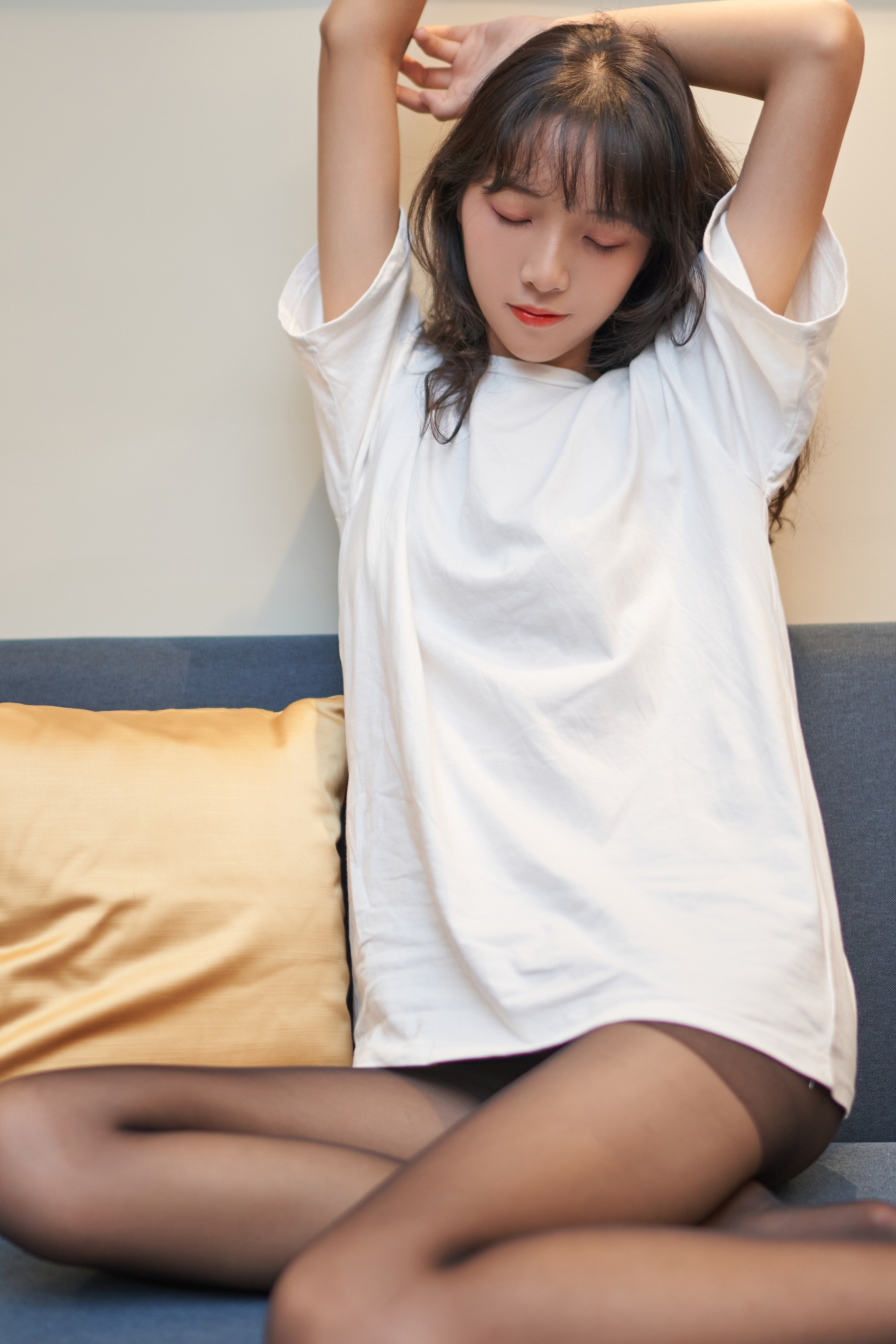 图片[1]-西瓜少女 西呱呀呀呀 – NO.031 西瓜少女(西呱呀呀呀) t恤黑丝[44P]-XikXak